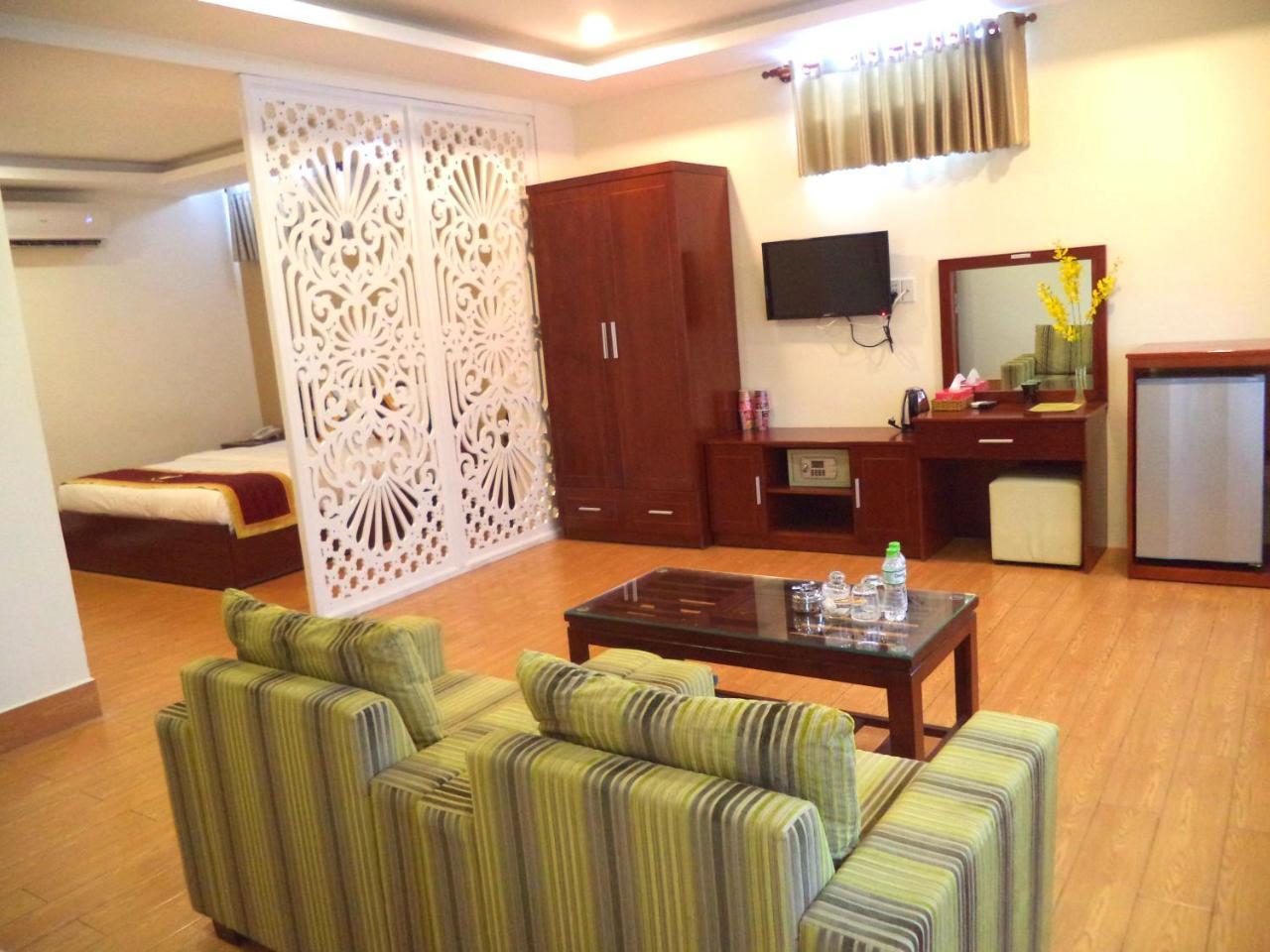 Golf Star Hotel Ho Chi Minh City Exterior photo